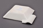 ashtray, Spades, porcelain, M.S. Kuznetsov manufactory, Riga (Latvia), 1934-1936, 7.5 x 8 cm, first...