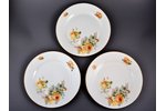 set of 5 plates, "Roses", porcelain, M.S. Kuznetsov manufactory, Latvia, 1920-1933, Ø 24.2 cm, marke...