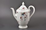 coffeepot, porcelain, M.S. Kuznetsov manufactory, Riga (Latvia), 1920-1933, h (with lid) 27.3 cm...
