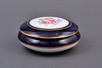 case, porcelain, Rīga porcelain factory, Riga (Latvia), 1948-1970, h 3.7 x Ø 8.6 cm, second grade...