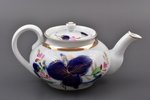 teapot, porcelain, M.S. Kuznetsov manufactory, Russia, 1864-1889, h 9.8 cm, Dulevo factory...