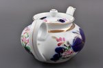 teapot, porcelain, M.S. Kuznetsov manufactory, Russia, 1864-1889, h 9.8 cm, Dulevo factory...