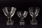 set of 3 champagne glasses, Scandinavia(?), h 10.6, Ø 9.5 cm (traces of everyday use) / h 10.7 , Ø 7...