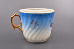 tējas pāris, porcelāns, I. E. Kuzņecova fabrika pie Volhovas, roku gleznojums, Krievijas impērija, 1...