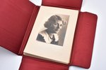 портфолио актрисы в кожаной папке, 15 фотографий (размер бумажных листов 38 x 26.8 см), Латвия, 1932...