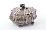 шкатулка, серебро, 84 проба, 316.65 г, штихельная резьба, золочение, h 9.7 x 12.7 x 9.5 см, 1854 г.,...