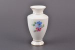 вазочка, фарфор, фабрика Карла Якоба Ессена, Рига (Латвия), 1936-1939 г., h 9.2 см, второй сорт...