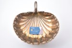 фруктовница, серебро, "Раковина", 84 проба, 810.9 г, 29.5 x 29.5 см, высота с ручкой 15 см, фирма Иг...