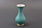 вазочка, фарфор, фабрика М.С. Кузнецова, Рига (Латвия), 1937-1940 г., h 14 см, второй сорт, нитевидн...